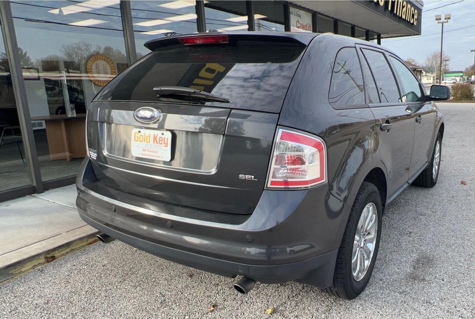 2007 Black Ford Edge SEL Plus FWD (2FMDK39C77B) with an 3.5L V6 DOHC 24V engine, 6-Speed Automatic transmission, located at 1633 W Kimberly, Davenport, IA, 52806, (563) 323-5341, 41.559456, -90.598732 - Photo#3